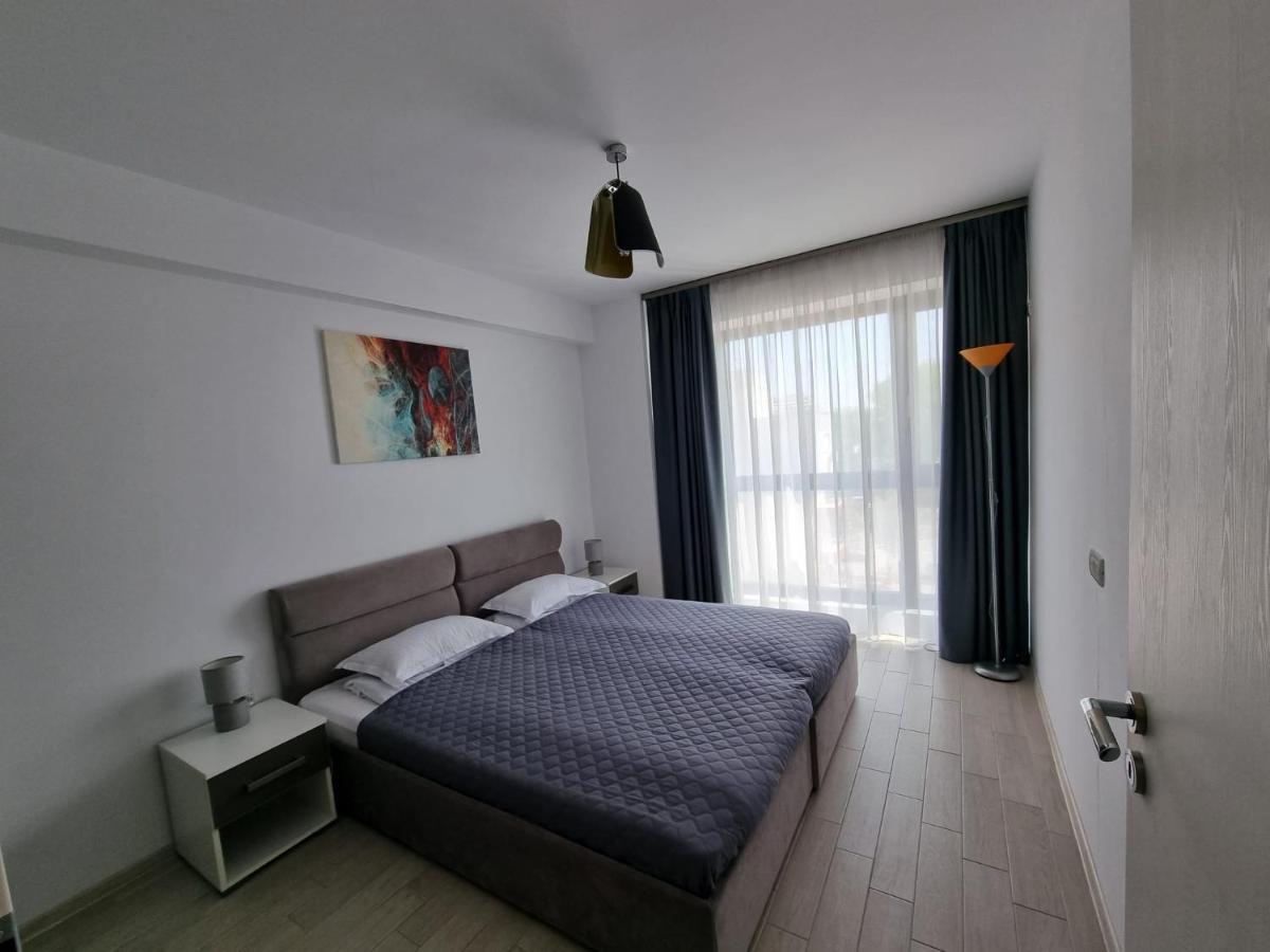 Roapart - Riva * Mamaia